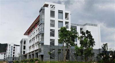 浙江新世紀經貿專修學院怎么樣、好不好