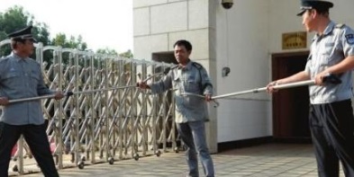 徐州安保中等專業(yè)學(xué)校室外訓(xùn)練