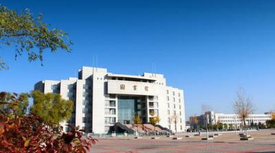 海鹽縣理工學校圖書館