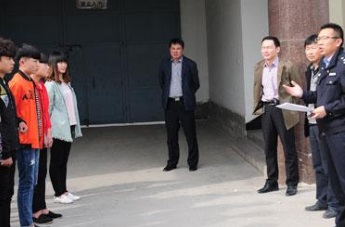 江蘇沛縣中等專業學校安全檢查