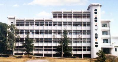 南充理工學(xué)校校園