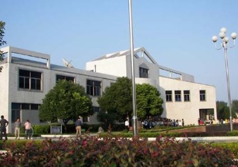 江蘇揚(yáng)中中等專業(yè)學(xué)校校園環(huán)境