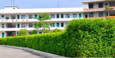 重慶興渝職業中等專業學校教學樓