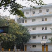 重慶醫(yī)科學校校園一角