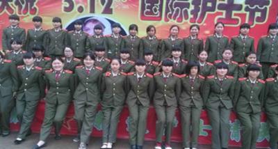 淮安輔仁職業(yè)技術學校合影