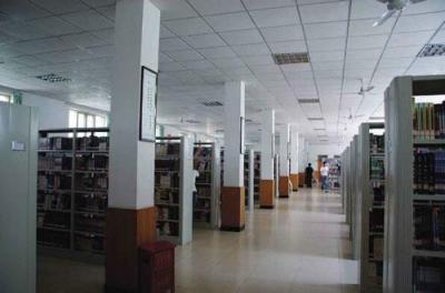 盤州市第一中學圖書館