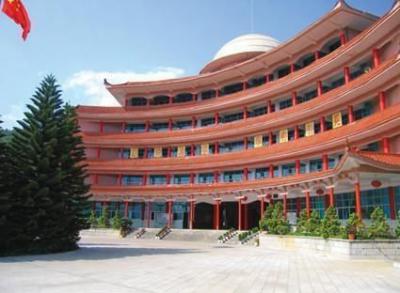 興義市第八中學(xué)2020年排名