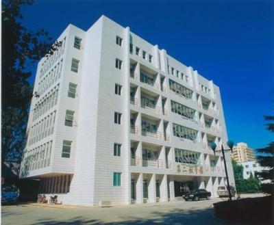 風岡一中教學樓