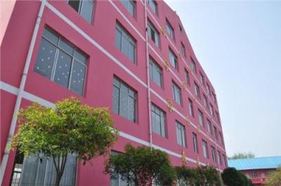 學(xué)校教學(xué)樓