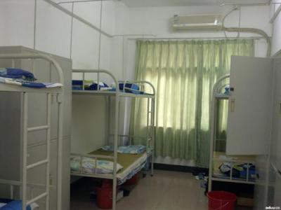 貴陽一中新世界國際學校2020年宿舍條件