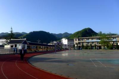 綏陽縣儒溪中學2020年排名