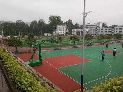 綏陽旺草中學足球場