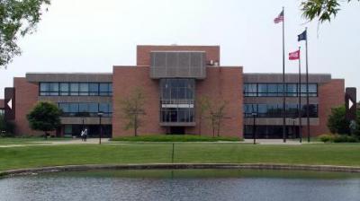 為明國際學(xué)校綜合樓