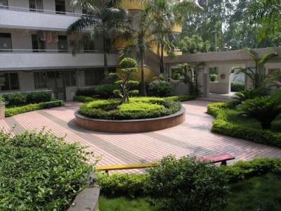 云南農業大學附屬中學