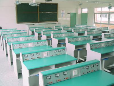 貴陽市第五中學(xué)實驗室