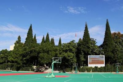 安順市第一高級中學怎么樣、好不好