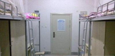 安順市第一高級中學2020年宿舍條件