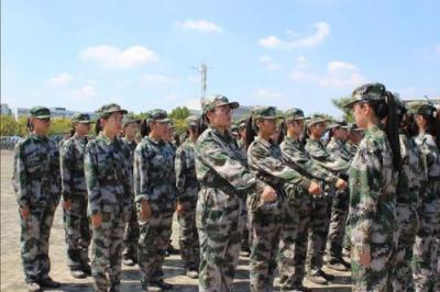 遵義市私立貴龍中學2020年報名條件、招生要求、招生對象