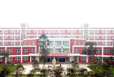 四川托普計算機職業學校教學樓