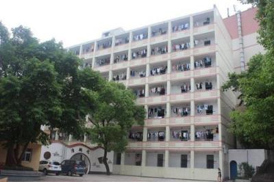 云門中學宿舍樓