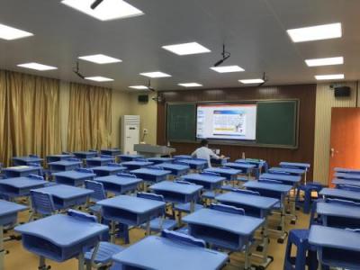 重慶市江津師范進(jìn)修學(xué)校五年制大專教室