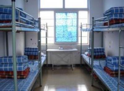 重慶市醫藥學校五年制大專宿舍環境問題