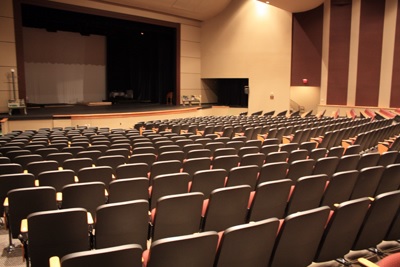 重慶市醫(yī)藥學(xué)校五年制大專禮堂