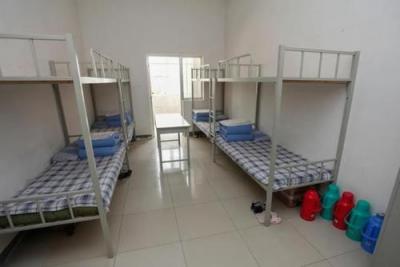 重慶市女子職業(yè)高級(jí)中學(xué)五年制大專(zhuān)宿舍環(huán)境