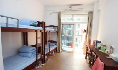 重慶市墊江縣職業教育中心五年制大專學校宿舍環境