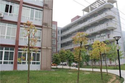 重慶市黔江區(qū)民族職業(yè)教育中心五年制大專2020招生分數(shù)線