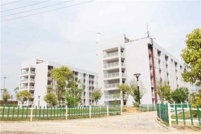 重慶市黔江區民族職業教育中心五年制大專學生公寓