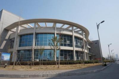 中國嘉陵工業股份有限公司（集團）技工學校圖書館