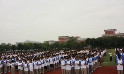 蒙陽中學(xué)晨讀