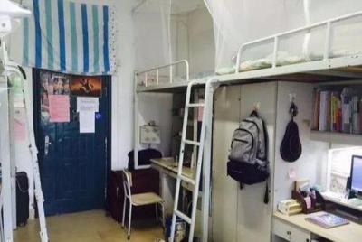 成都市城廂中學(xué)宿舍