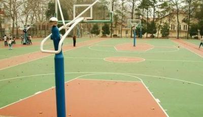 昆明市交通技工學(xué)?；@球場