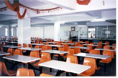 攀枝花大河中學食堂