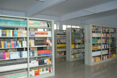 大姚第一中學圖書室