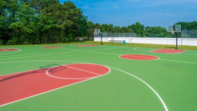 貴州航空工業技師學院洛灣校區學校籃球場