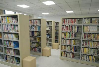 貴州航空工業技師學院洛灣校區學校閱覽室