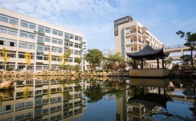 杭州市余杭文昌高級中學怎么樣、好不好