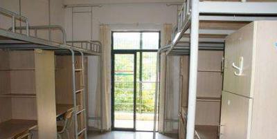 西安商貿旅游成人中等專業學校宿舍