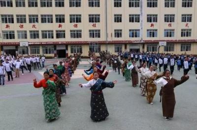 陜西省商務技術學校2021年學費