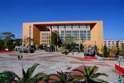 貴陽市白云興農(nóng)中學(xué)的師資力量怎么樣