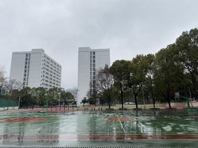 二戈寨校區籃球場