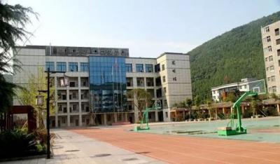 商洛市衛生學校歷年錄取分數線