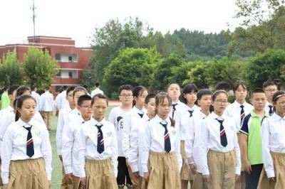 西安實驗職業中等專業學校2021年學費