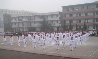 西安醫(yī)藥科技職業(yè)學校2021年招生錄取分數(shù)線