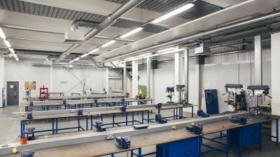 楊凌中等職業學校操作室