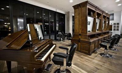 美發(fā)與形象設(shè)計(jì)專業(yè)