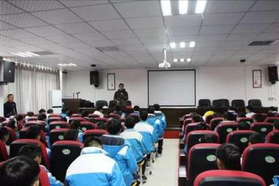 南鄭一中2021年報(bào)名條件、招生要求、招生對(duì)象